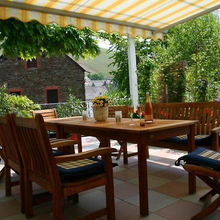 Weingut & Gaestehaus Stephan Kohl Neumagen-Dhron Zewnętrze zdjęcie