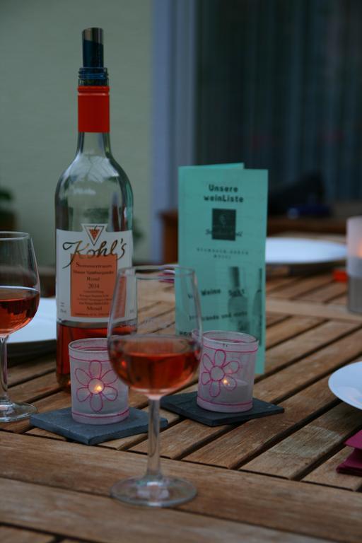 Weingut & Gaestehaus Stephan Kohl Neumagen-Dhron Zewnętrze zdjęcie