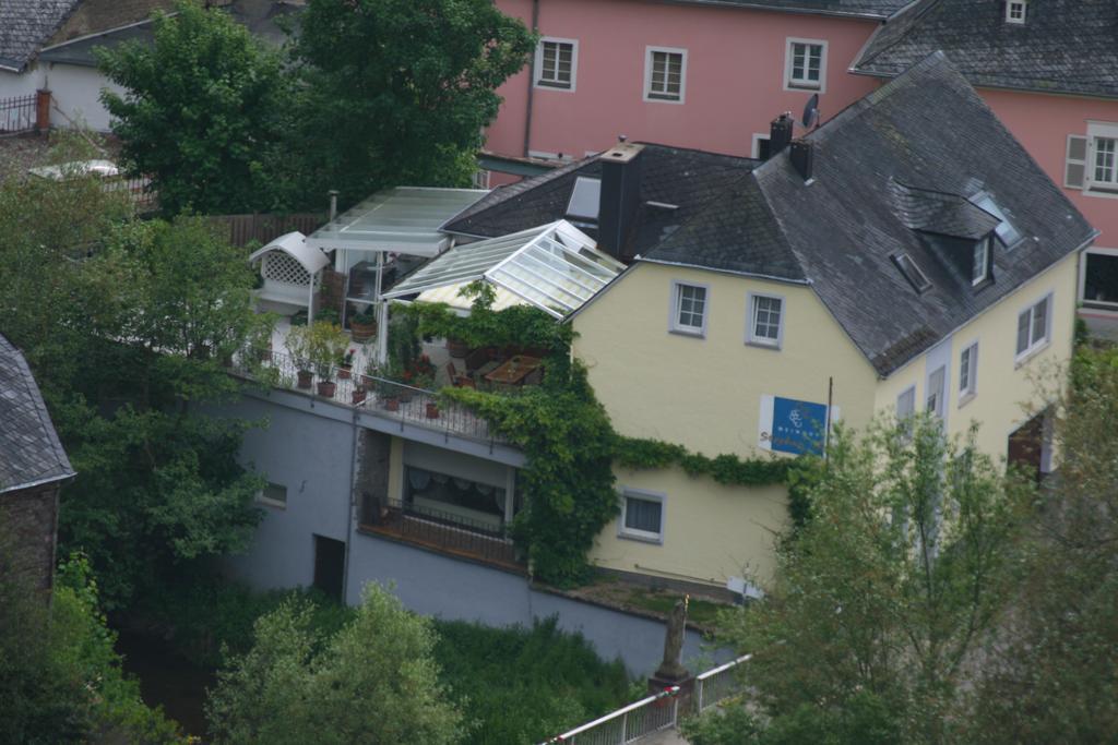 Weingut & Gaestehaus Stephan Kohl Neumagen-Dhron Zewnętrze zdjęcie